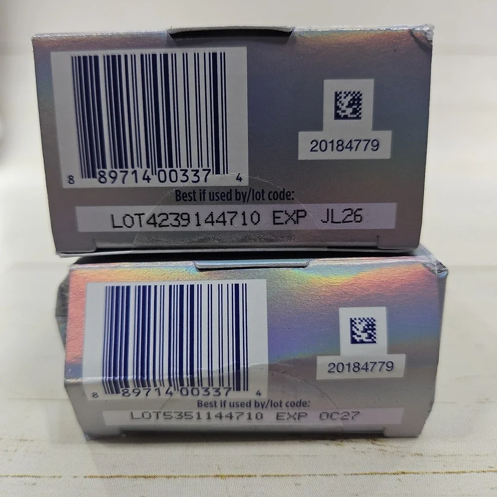 2 Crest‎ 3D White Easy To Use Teeth Whitening Pen Gel Applicator Exp 7/26+